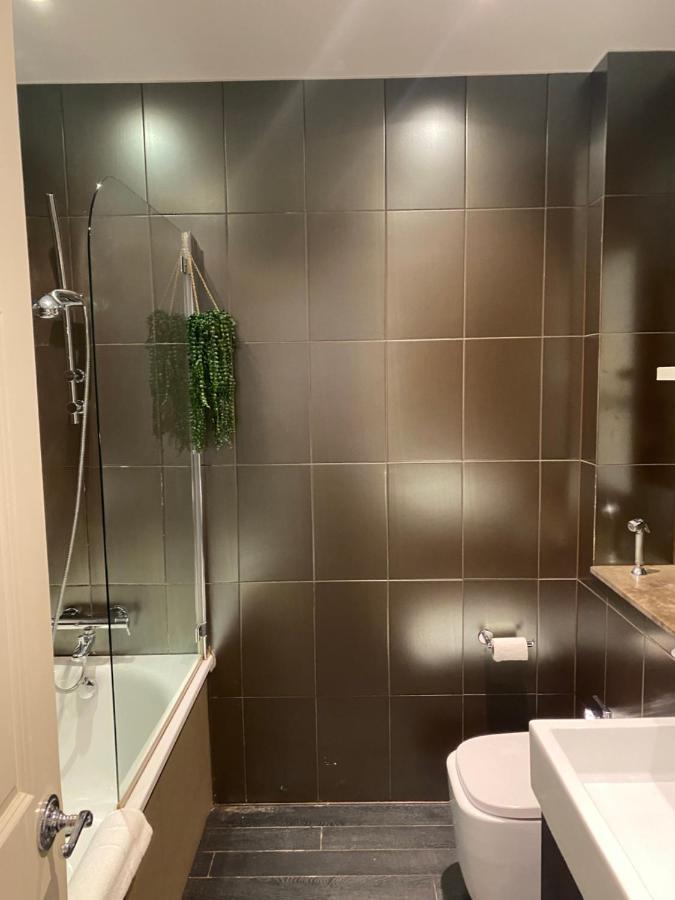 Апартаменты Beautiful Modern Studio In High Street Kensington Лондон Экстерьер фото