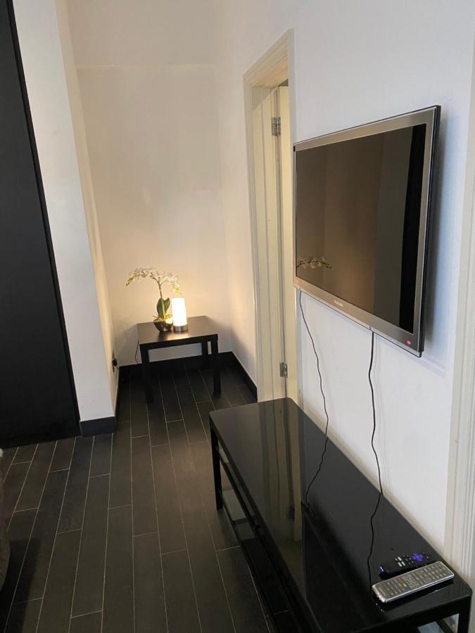 Апартаменты Beautiful Modern Studio In High Street Kensington Лондон Экстерьер фото